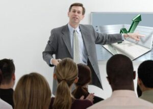 Nâng cao năng lực quản trị cho nhà quản lý cấp trung 2 Ky nang quan ly cua to truong san xuat trong doanh nghiep 1 e1524716484398